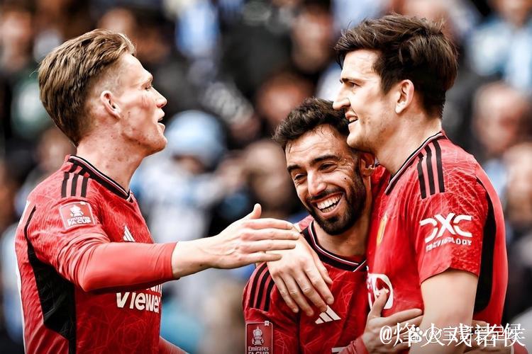 曼联近5战对手未尝胜绩！4-4战平伯恩茅斯 3次领先被追平 B费世界波无力回天